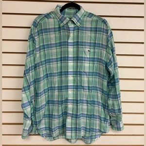 Vineyard Vines Button‎ Down 100% Cotton tucker shirt Plaid Size M